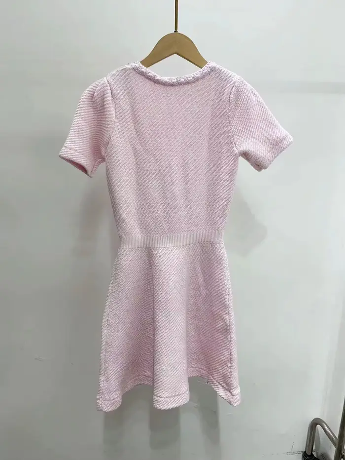 Diamant col en v robe tricotée tempérament élégant rose a-ligne à manches courtes robe courte pour f