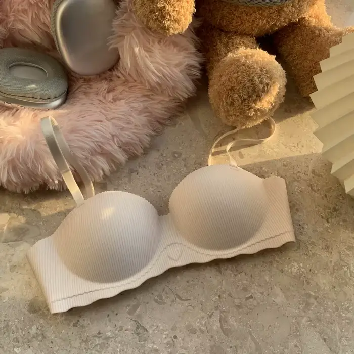 Bezešvá push-up podprsenka pro ženy z elastanu a polyamidu - Fenlandwell - pro zvláštní příležitosti a každodenní pohodlí