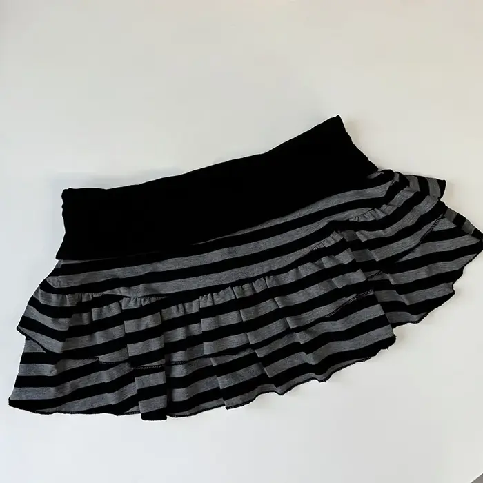 Mini jupe à volants rayée noire et grise, vêtements pour femmes Y2K Grunge, taille haute, taille éla