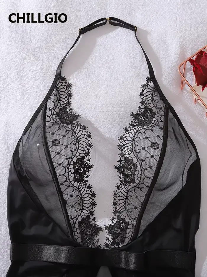 CHILLGIO femmes Sexy dentelle florale barboteuses Lingerie mode élastique érotique une pièce combinaison Onesie licou dos nu body