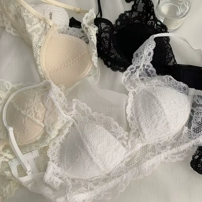 Soutien-gorge en dentelle pour petite poitrine élégant et luxueux à offrir pour femme occasions spéciales