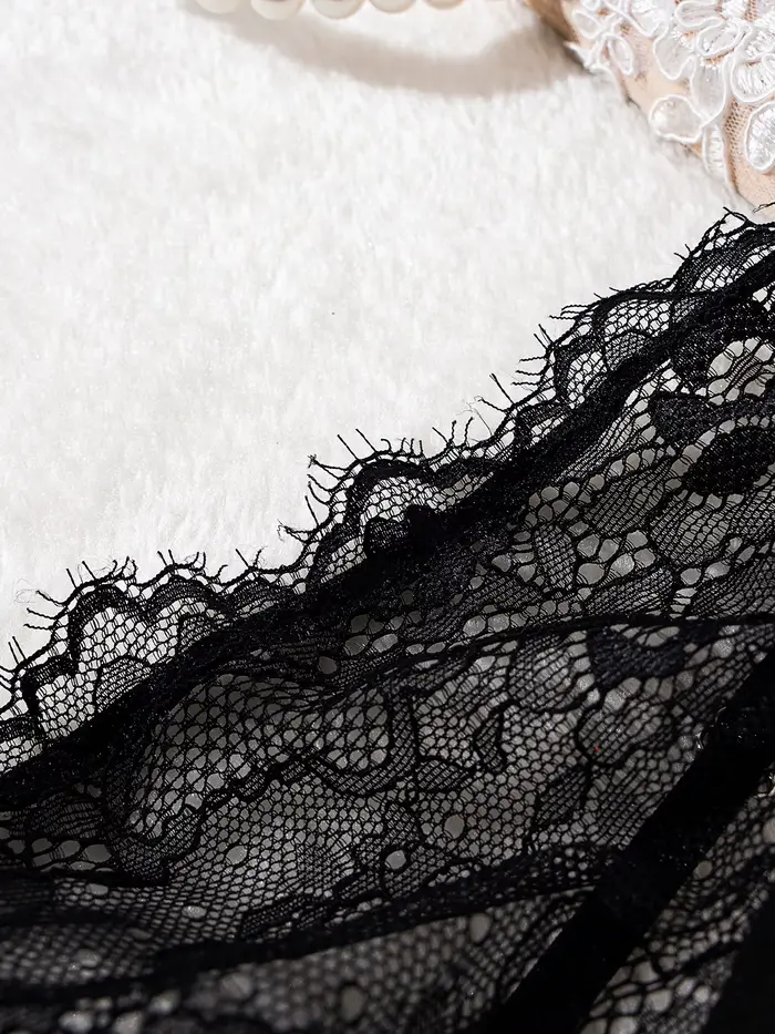 Lingerie noire transparente sexy, chemise de nuit en dentelle pour femme, chemise de nuit sexy sans manches avec tissu en maille, décolleté en V.