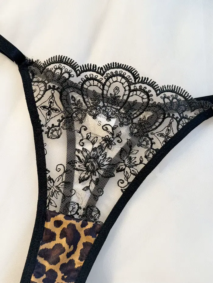 Ensemble de lingerie sexy noir, alliant imprimé léopard et motifs floraux, alliant séduction et sensualité ZA825120