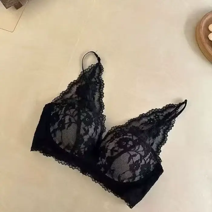Bezešvá push-up podprsenka z nylonu a elastanu pro malá prsa elegantní styl lolita speciální příležitosti ženy