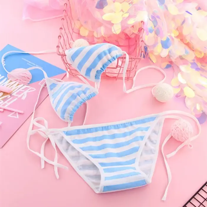 Japon Sexy Lingerie Lolita Kawaii bleu rose blanc rayé Mini Bikini adulte Cosplay femmes soutien-gorge ensemble de sous-vêtements Frenum maillot de bain