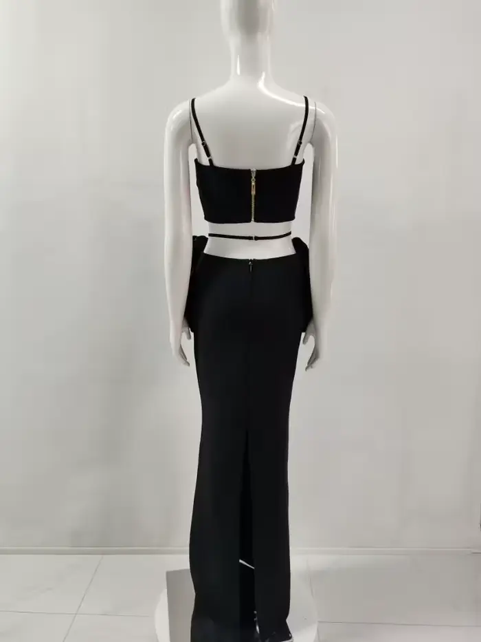 Robe longue à bandes pour femmes, couleur noir et blanc, Sexy, sans manches, col en v, moulante, 2 p