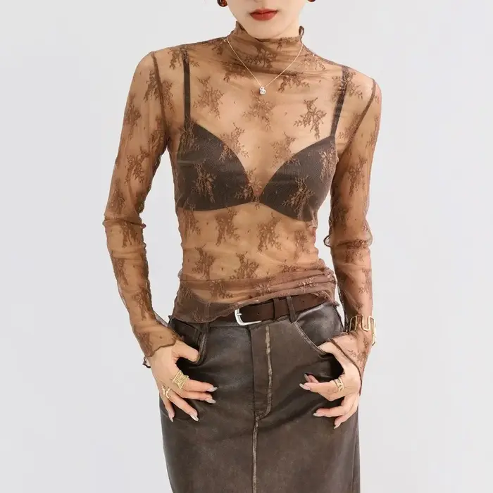 Chemisier fin en dentelle noire pour femme, col roulé sexy, manches longues, coupe ajustée, patchwor