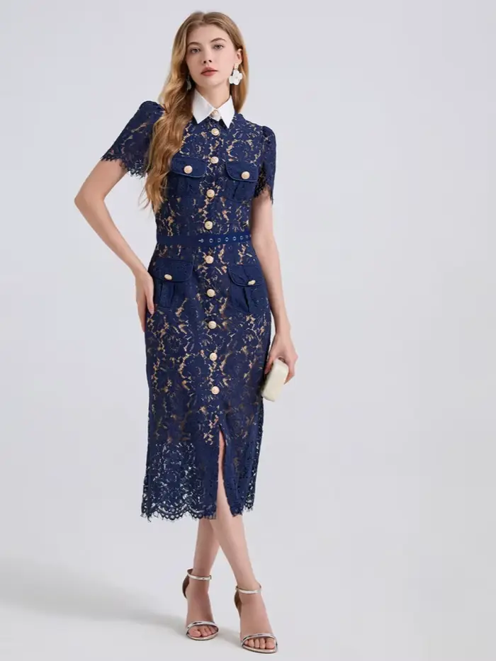 Haut de gamme nouvel été à manches courtes col de poupée dentelle robe creuse femmes taille haute a-