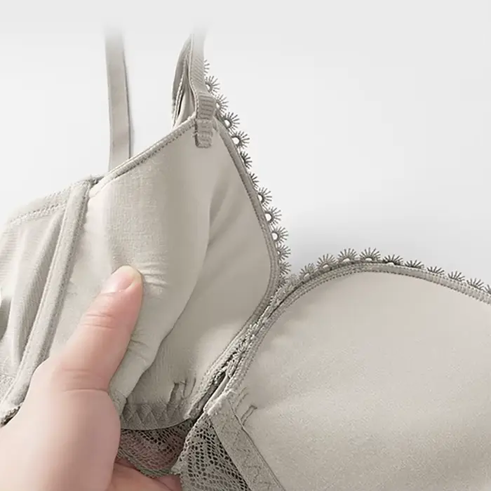 Soutien-gorge ajustable sans anneau en acier pour femme, sous-vêtement à la mode, confortable, bouton avant, document solide, dos sans trace, facile à porter