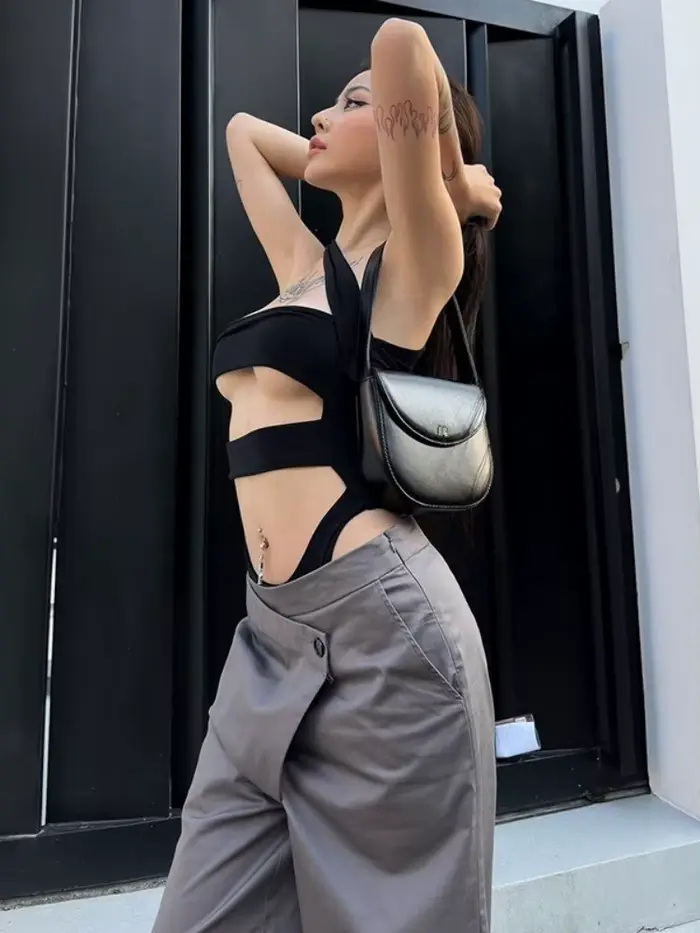 Body noir uni, Lingerie Sexy pour femmes, tenue de Club, col incliné, une pièce, ajouré, vêtements Y2k