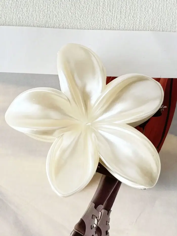 Griffes de cheveux simples et brillantes pour femmes et filles, fleur d'œuf, accessoires de fête, mo