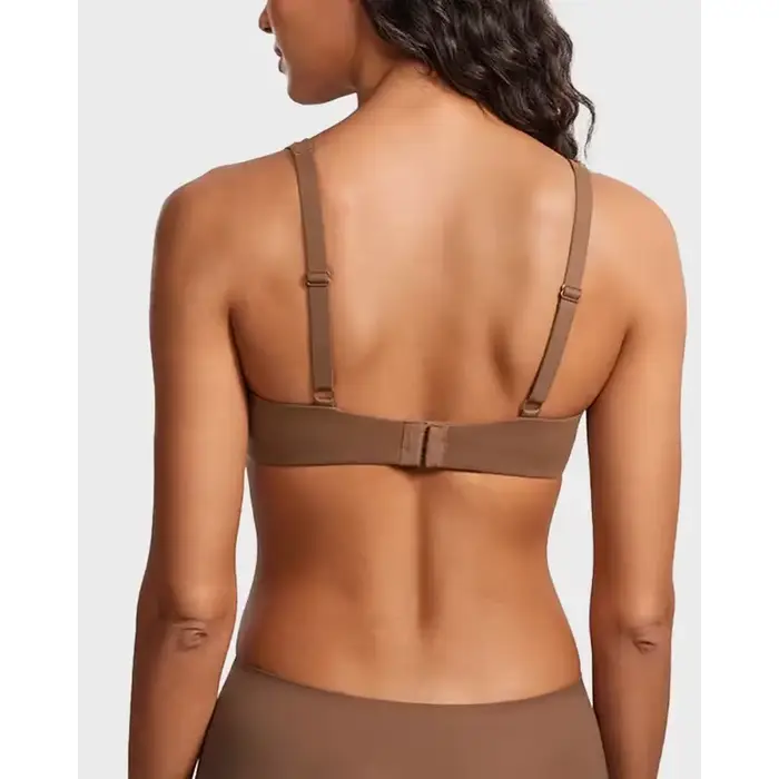 Bezešvá push-up podprsenka s kosticemi