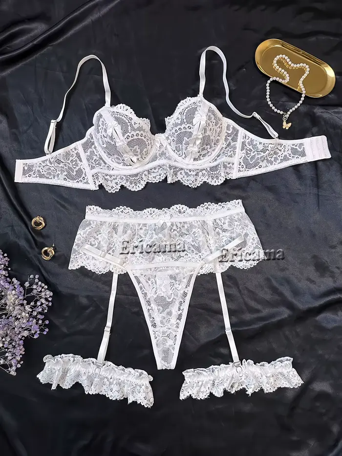 Ensemble de Lingerie ensemble de soutien-gorge Transparent Costumes érotiques Sexy sous-vêtements de couleur unie soutien-gorge sans couture string jarretelles ensembles de Lingerie Sexy