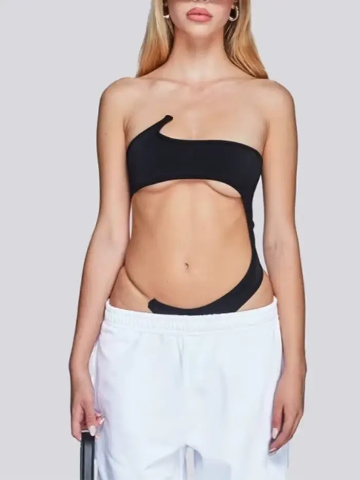 Body asymétrique évidé en polyester et élasthanne pour femmes, style plage et streetwear, occassions estivales et soirées chic