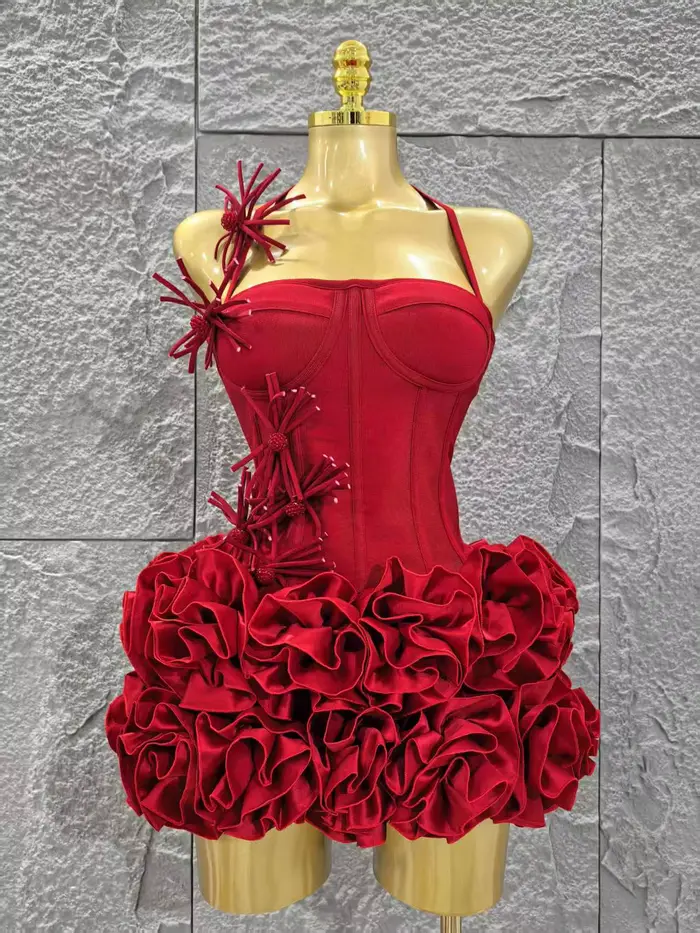 Élégant maigre luxe fête d'anniversaire rouge noir pansement tenue femmes Sexy licou robe de bal cél