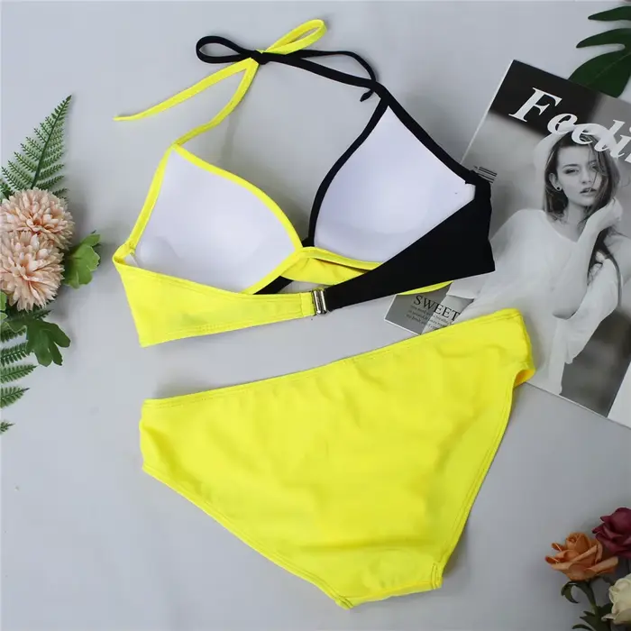 Bikini Push Up Žena Styl Mladý Brazilský Plavky Nízký pas Pláž a příležitostné příležitosti