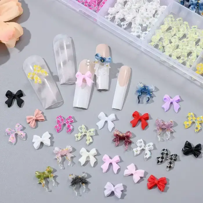 Breloques pour ongles avec nœud papillon/ruban 3D, 12/24 grilles, nœuds en résine Kawaii Y2K, strass