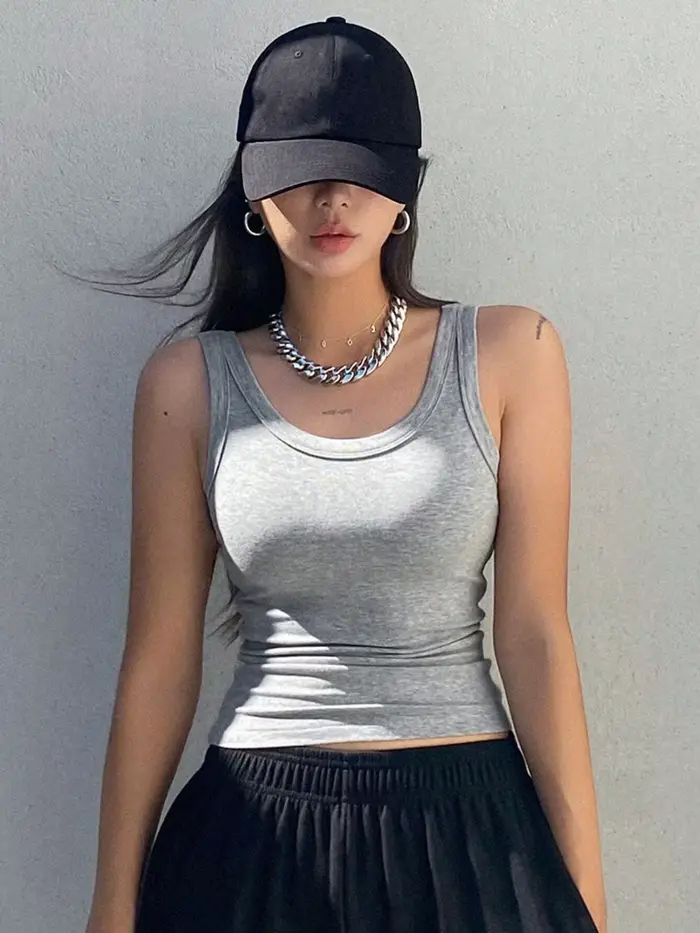 Camisole débardeur doux pour femmes, tenues d'été, débardeur serré et Sexy, chemise inférieure trico
