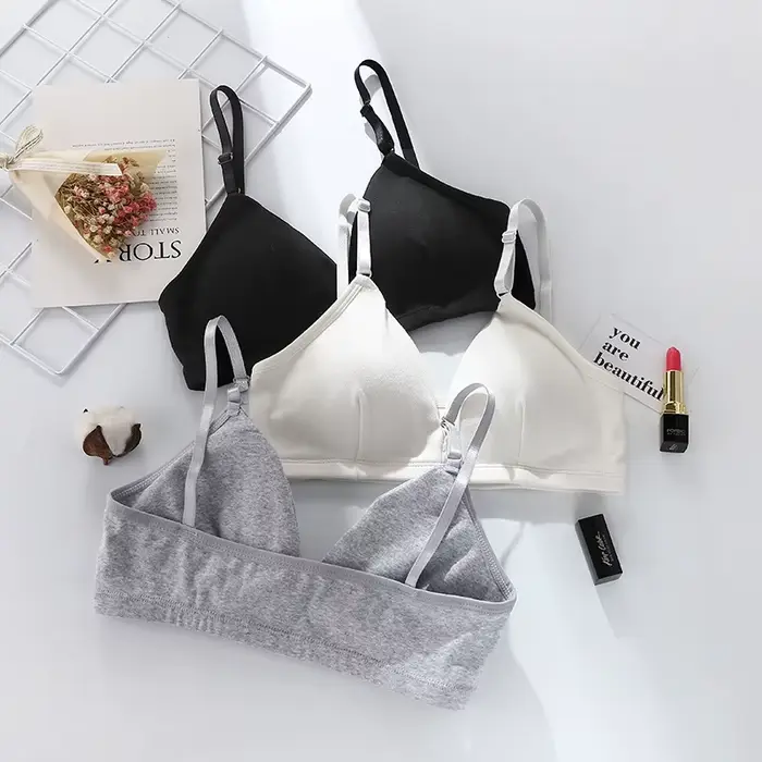 Bezšvová push-up podprsenka z bavlny pro ženy