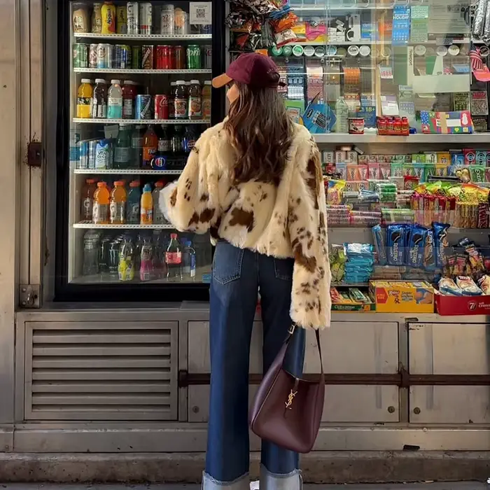 Neo Mint Chic Street Girls vache imprimé manteau de fourrure femmes 2025 hiver nouvelle marque de mo