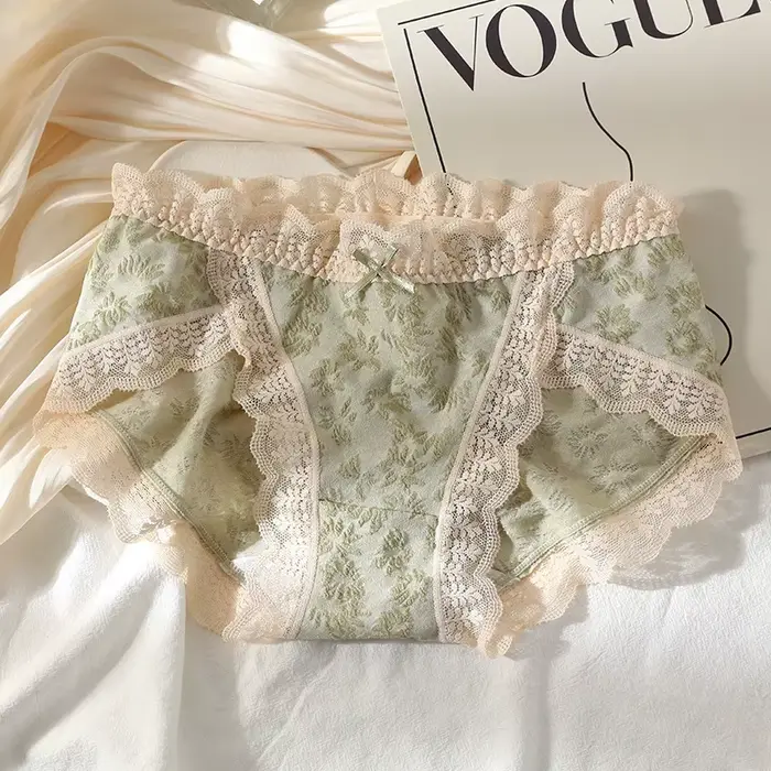 Culottes femmes en dentelle souple et antibactérienne slips taille moyenne tricoté pour jeunes femmes occasions spéciales