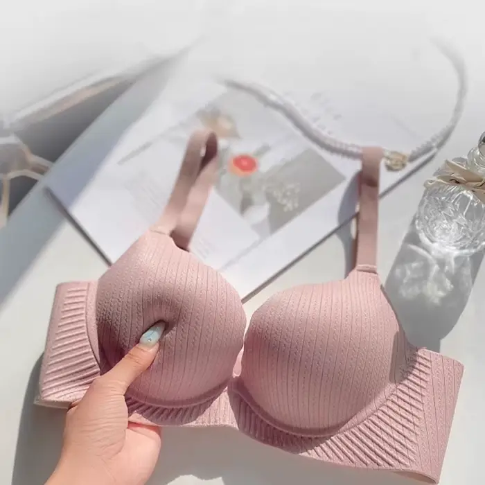 Dámská podprsenka Push Up bez drátků