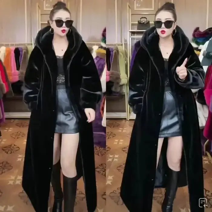 Dámská bunda z imitace norkové kožešiny