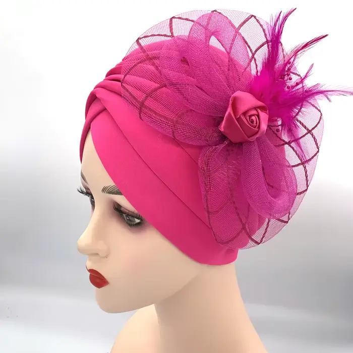 Chapeaux turban de fleurs de plumes pour femmes, écharpe de sauna musulmane, bonnet femme, prêt à po