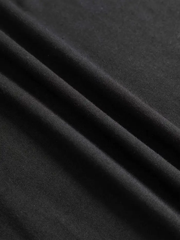 Le design de vêtements décontractés de style coréen présente des motifs amusants de nuages, d'étoile