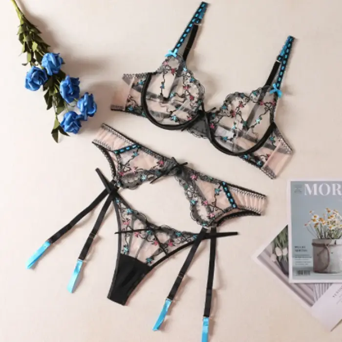 Lingerie sensuelle sexy pour femmes, ensemble de lingerie romantique, soutien-gorge en dentelle pour dames, tenue chaude