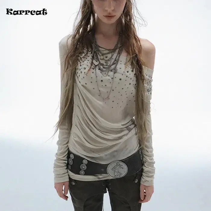 Tshirt en coton style grunge off shoulder diamants vintage année 2000s femme junior printemps automne occasion spéciale