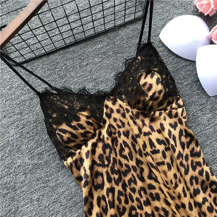 Ensemble pyjama sexy imprimé léopard pour femme, caraco et short, avec dentelle, tenue de nuit tendance à imprimé animal, nouveau cadeau très prisé