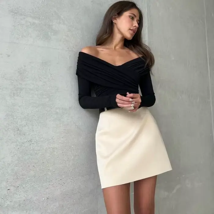 Červené sexy kombinézy pro ženy, nová jarní kolekce, bez zad, štíhlý korzet, móda, crossover kombinézy, dlouhé rukávy, ležérní, stylové, kombinézy pro ženy