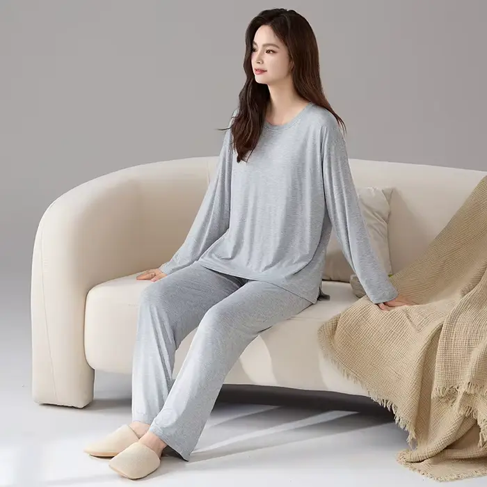 Pyjama en viscose et élasthanne pour femmes, longues manches, soutien-gorge intégré, couleurs vives, confort hivernal, occasions spéciales