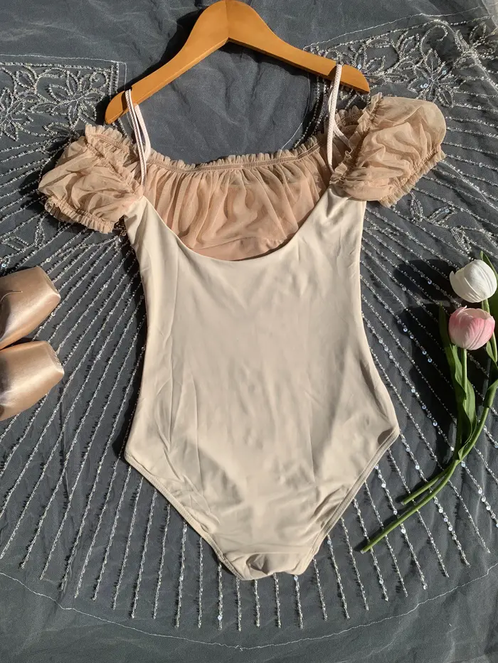 Femmes adultes blanc juste un cadavre camélia licou cou dos nu Ballet justaucorps gymnastique body D