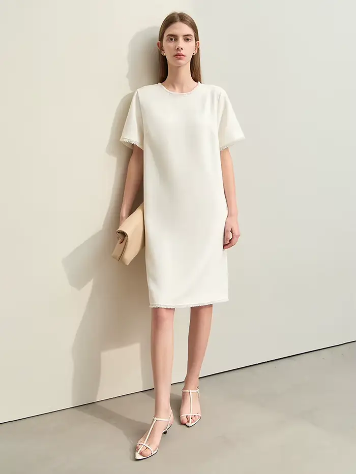 Amii-Robe mi-longue droite à manches courtes pour femmes, robes minimalistes, pompon épissé, léger, 