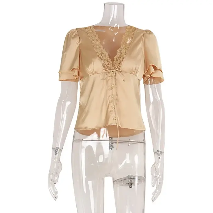 Tuularose Elegantní krajkový T-shirt pro ženy Sexy V-výstřih krajka Patchwork tkaničky krátký top léto móda luxus párty Look