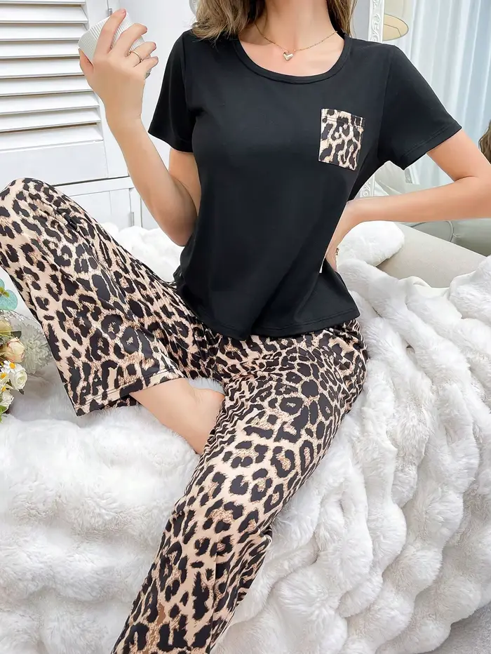 Dámské pyžamo s leopardím potiskem, pohodlné s kapsami, topy s krátkým rukávem a dlouhými kalhotami, lze nosit venku jako běžné nošení