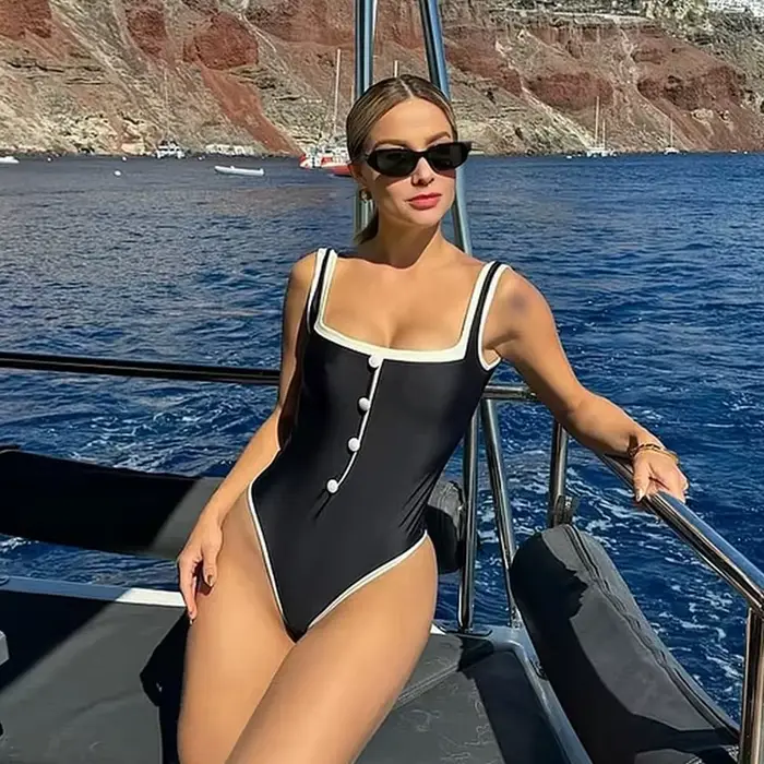 2025 pevné brazilské tanga Bikiny plavky ženy