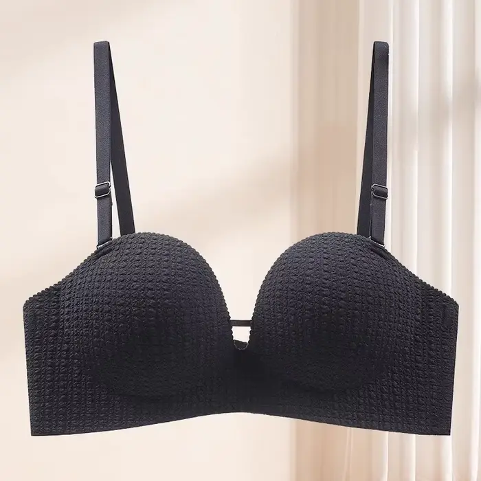 Stylová a pohodlná dámská push-up podprsenka pro malá prsa zvyšující bezdrátový objem a nastavitelný ramínko pro každodenní i speciální příležitosti