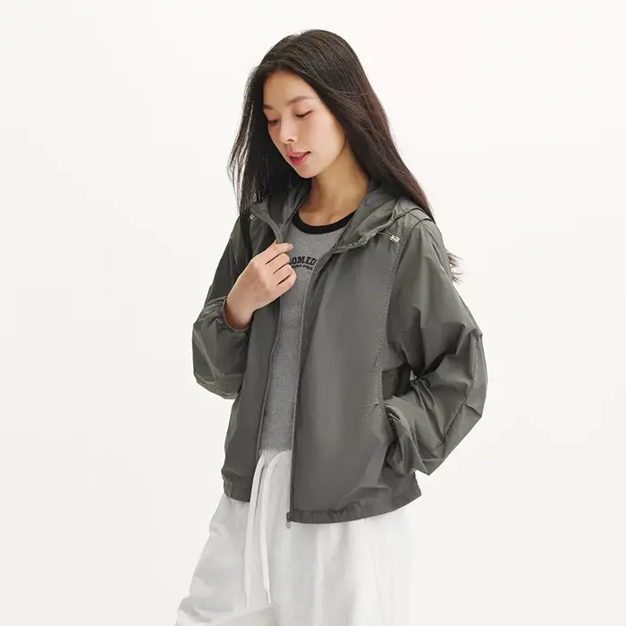 Veste UV Femme Semir 2026 – Sensation de Fraîcheur, Maille Respirante, Coupe Ample, Capuche à Cordon