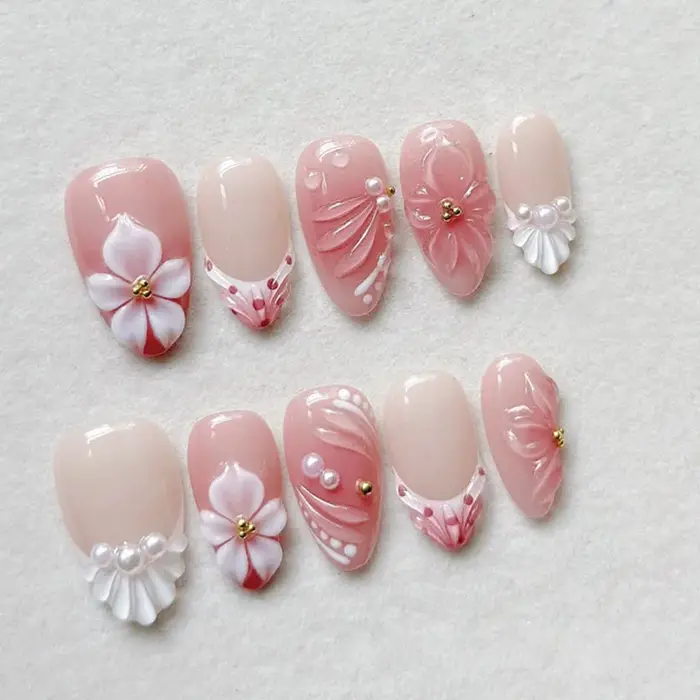 24 pièces doux Cool amande ensemble d'ongles presse sur ongles acryliques 3D Floral papillon faux on