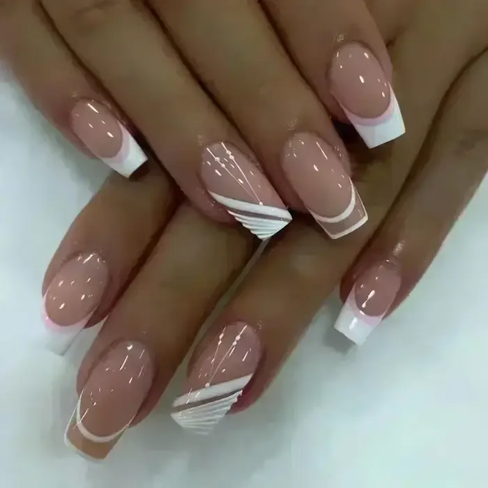 Faux ongles jaunes simples, 24 pièces, cercueil court, Art artificiel avec Design français, portable