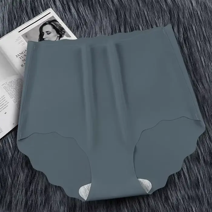 Neviditelné nylonové a elastanové kalhotky s vysokou výškou pasu pro elegantní a pohodlné každodenní a speciální příležitosti