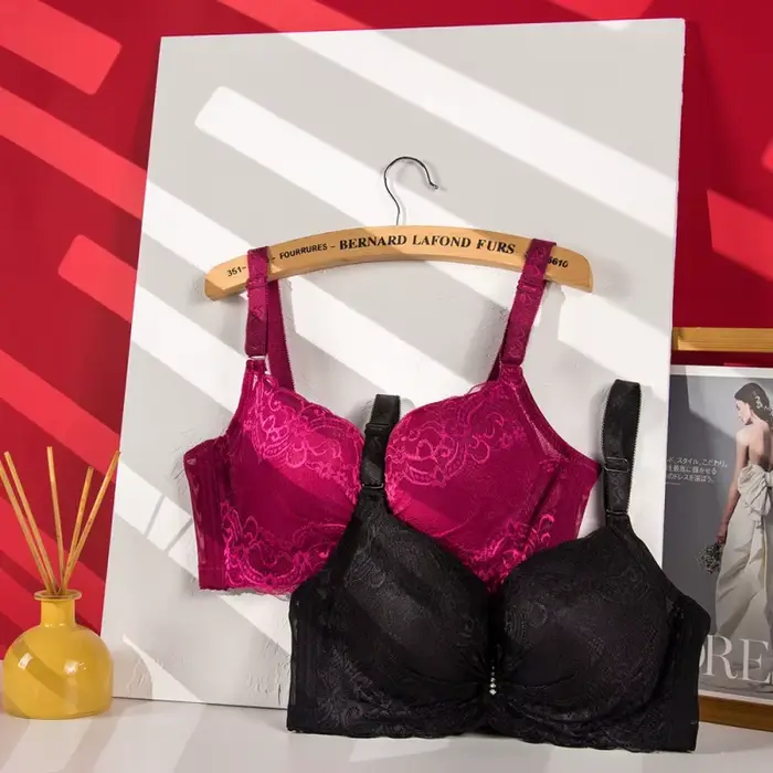 Sexy krajková podprsenka pro ženy s velkými velikostmi