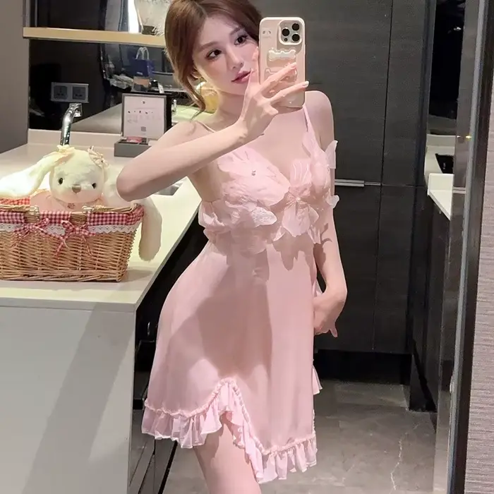 Dámská noční košile s krajkou, noční košile Temptation, sexy noční košile, košile krásy, rayon, bandáž, mašle, spodní prádlo, letní noční košile
