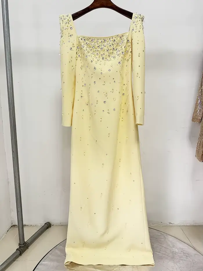 Robe longue maxi pour femme, col carré, perles et diamants, manches longues, nouvelle mode 2026, hau