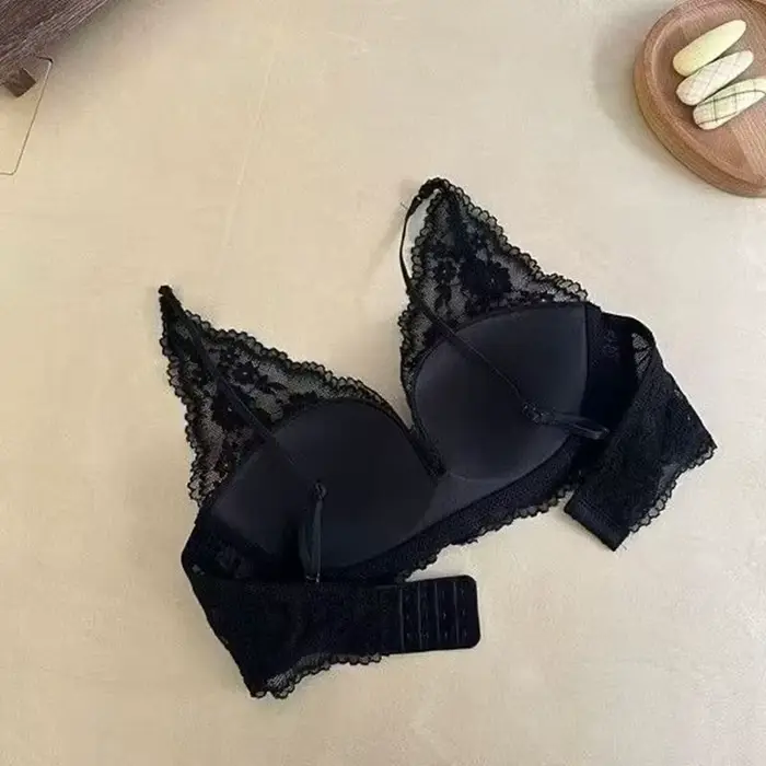Bezešvá push-up podprsenka z nylonu a elastanu pro malá prsa elegantní styl lolita speciální příležitosti ženy