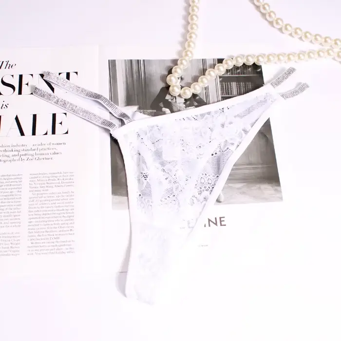 String sexy personnalisé avec nom pour femme, culotte G-string personnalisée avec lettres en cristal
