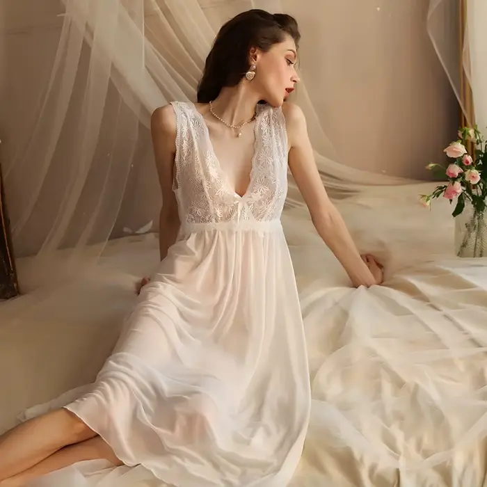 Noční košilka pro svatbu dlouhá z krajky, věkemová elegantní noční košile, noční košile s nízkým výstřihem, oblečení na spaní z vlákna